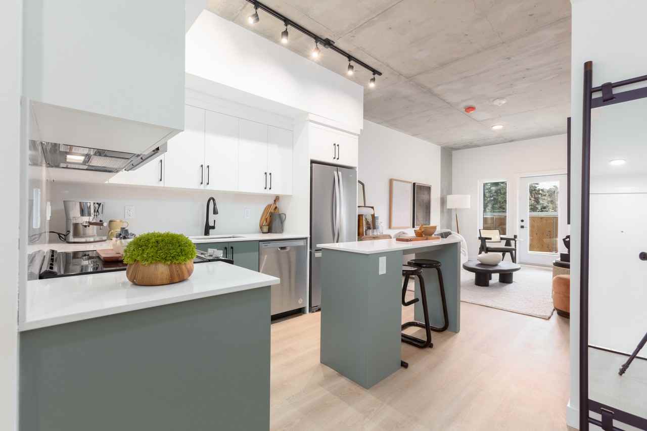 Hive at Sunnyside - Photo 5 of 19