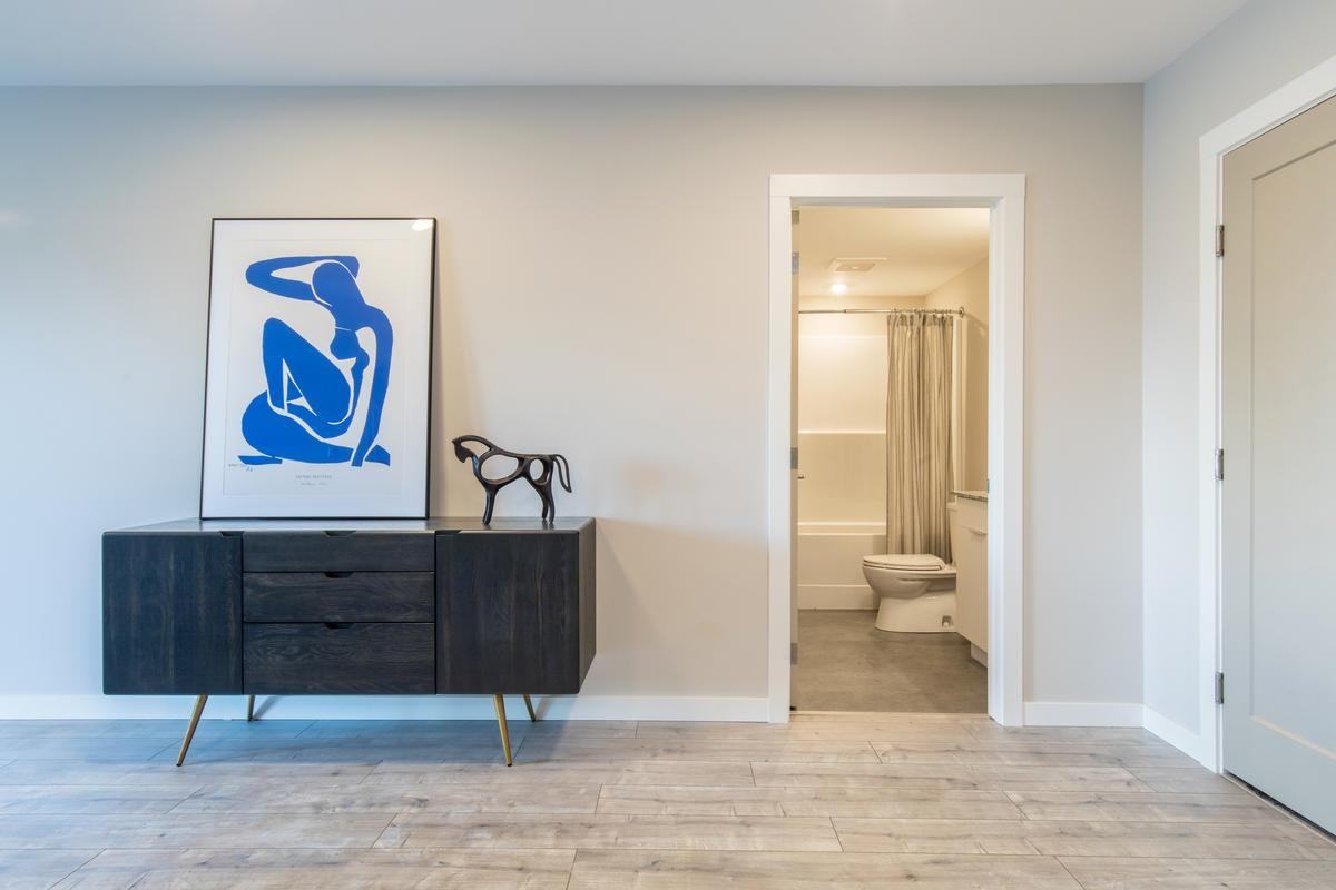 2036 South Island Highway - Photo 5 of 25