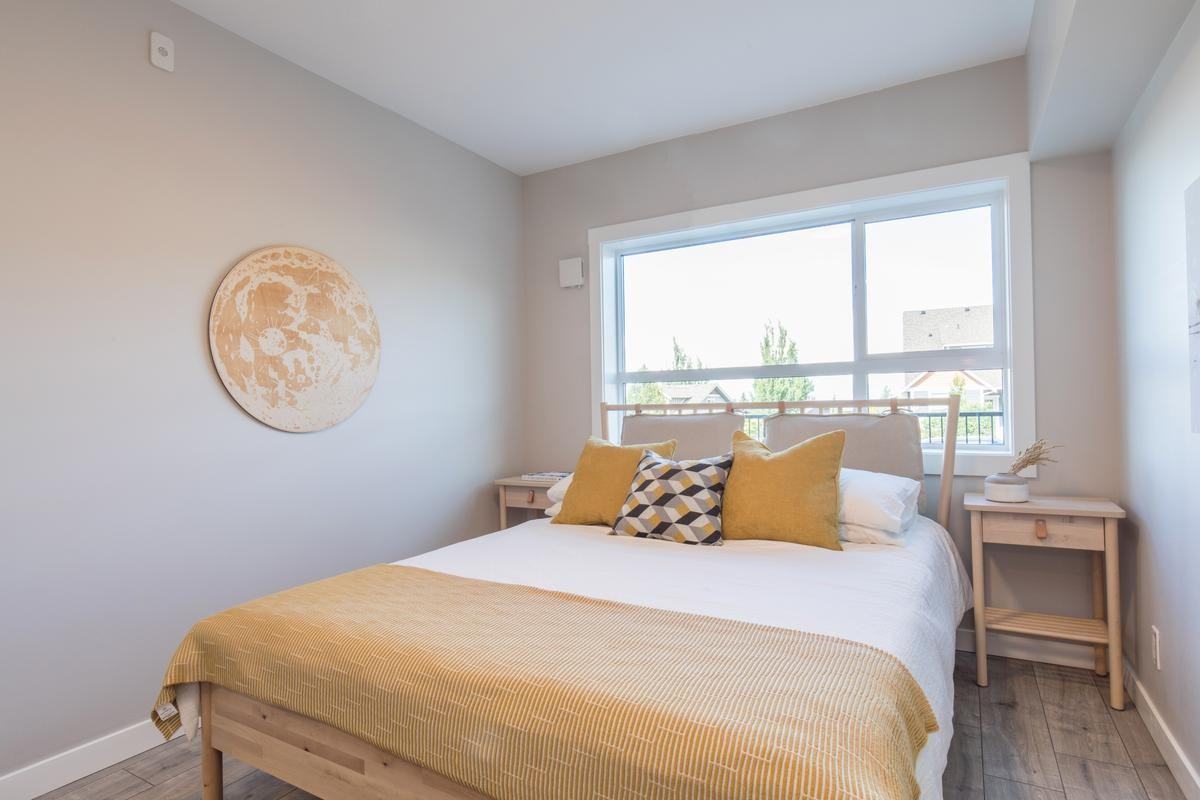 2036 South Island Highway - Photo 7 of 24