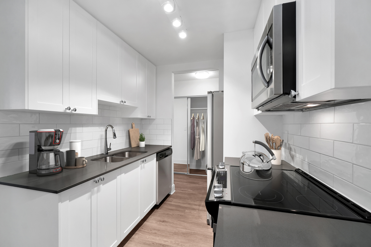 1720 Cook St & 1035 N Park - Photo 7 of 24