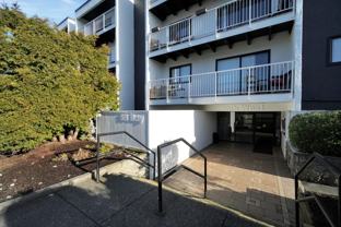55 Bay St - Photo 1 of 1