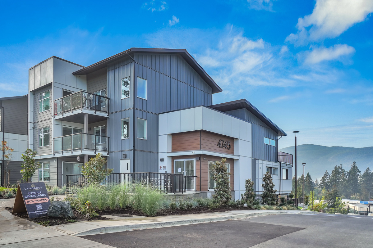 Cascades Residences - Photo 5 of 19