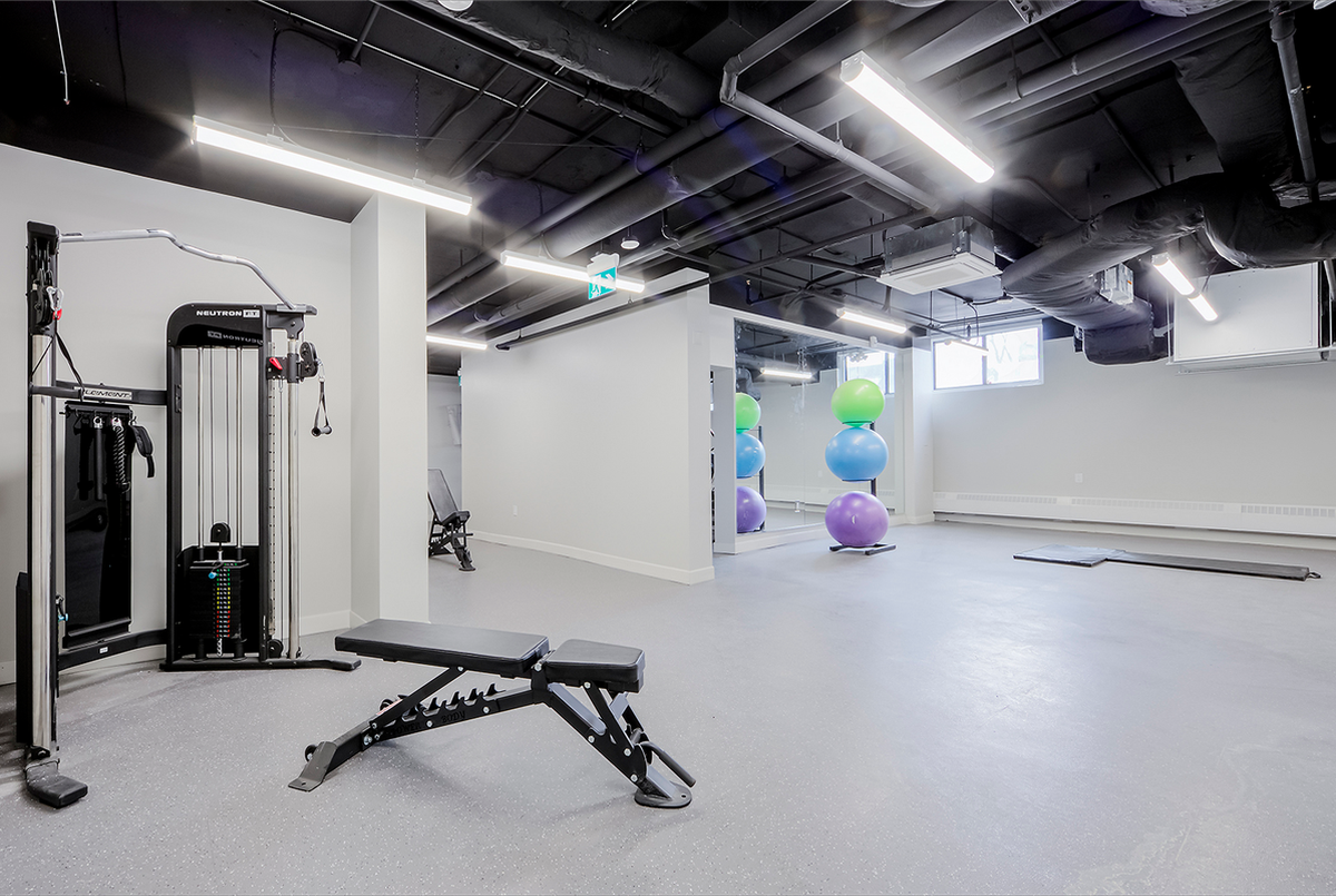 750 Morningside Avenue - Photo 7 of 18