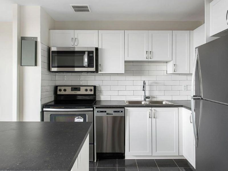 1450 Sheppard Avenue West - Photo 6 of 28