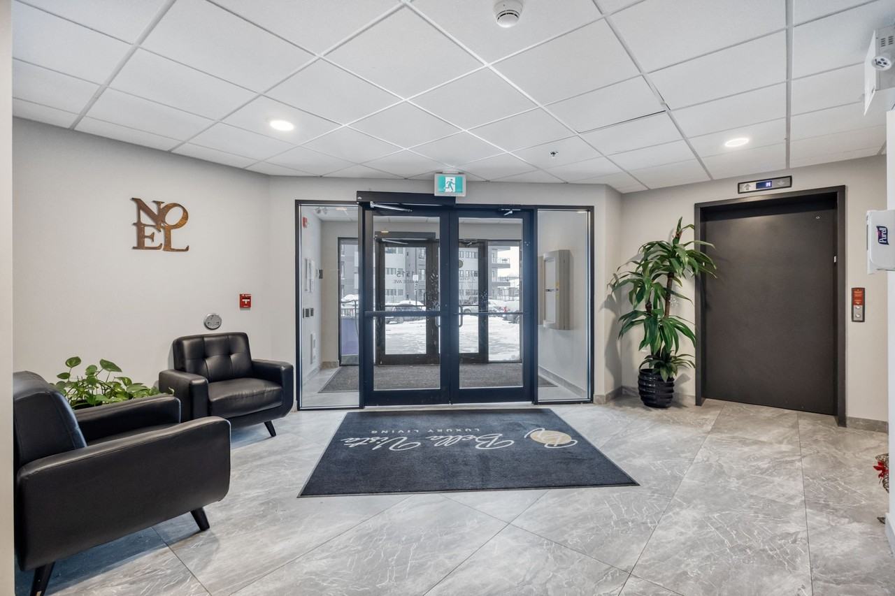 Bella Vista Luxury Living - Photo 3 of 44