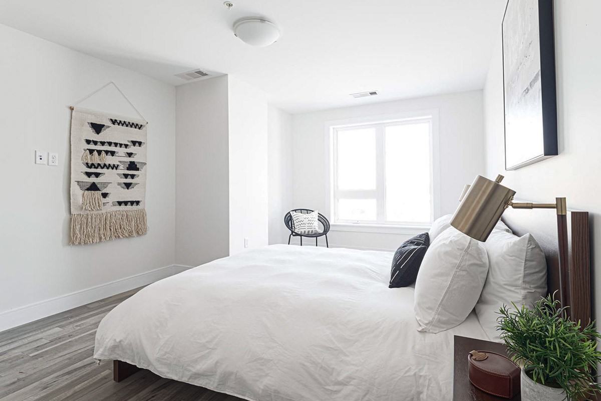 The Sterling Bedford Apartments - Photo 6 of 13