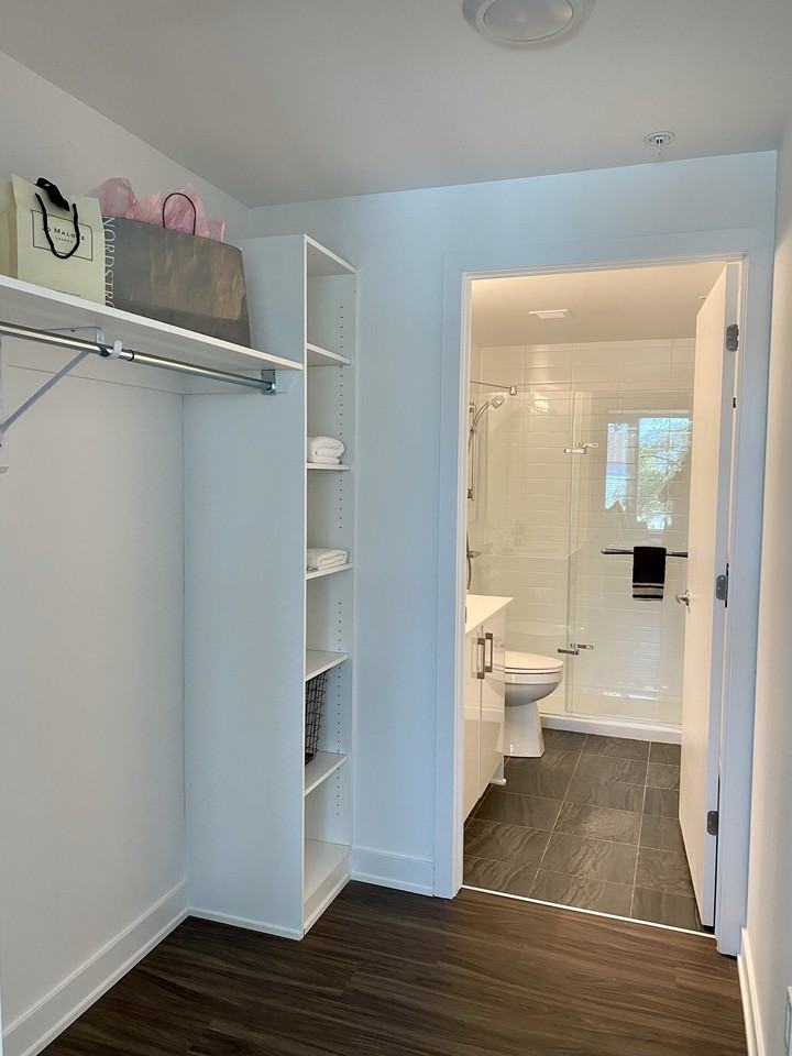 Hintonburg Connection - Photo 7 of 36