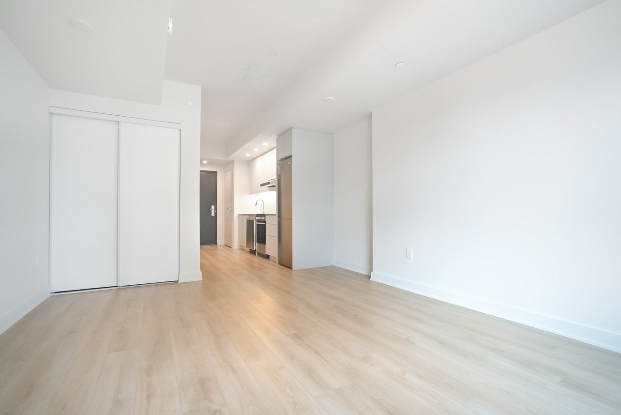 MRKT Lofts - Photo 4 of 35