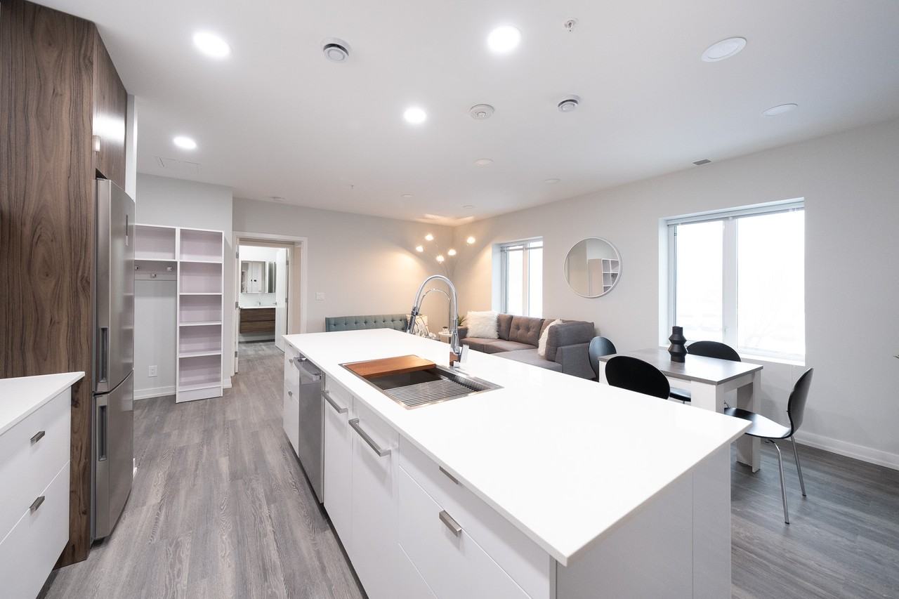 Libra at Lumino Park - Photo 2 of 19