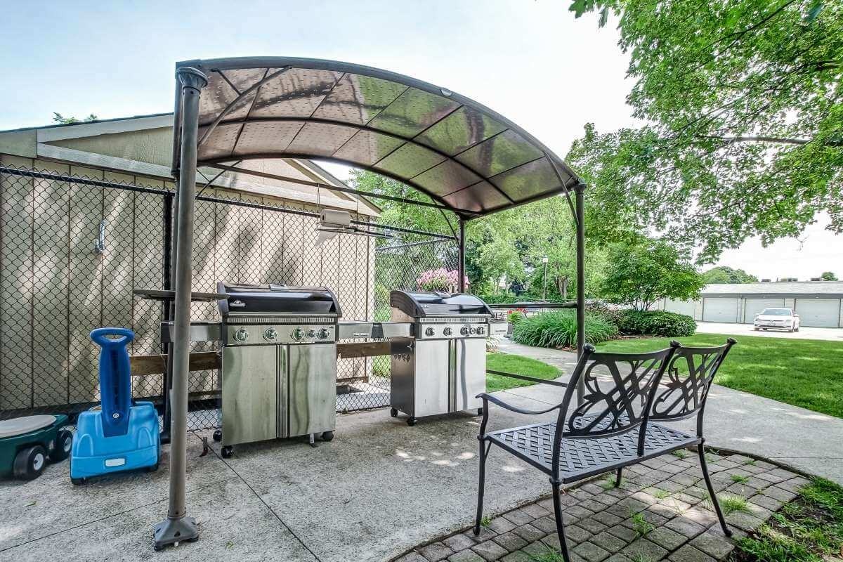 Pine Terrace Apartments - Photo 6 of 11