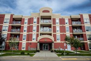 featured image of 1 Spruce Ridge Dr