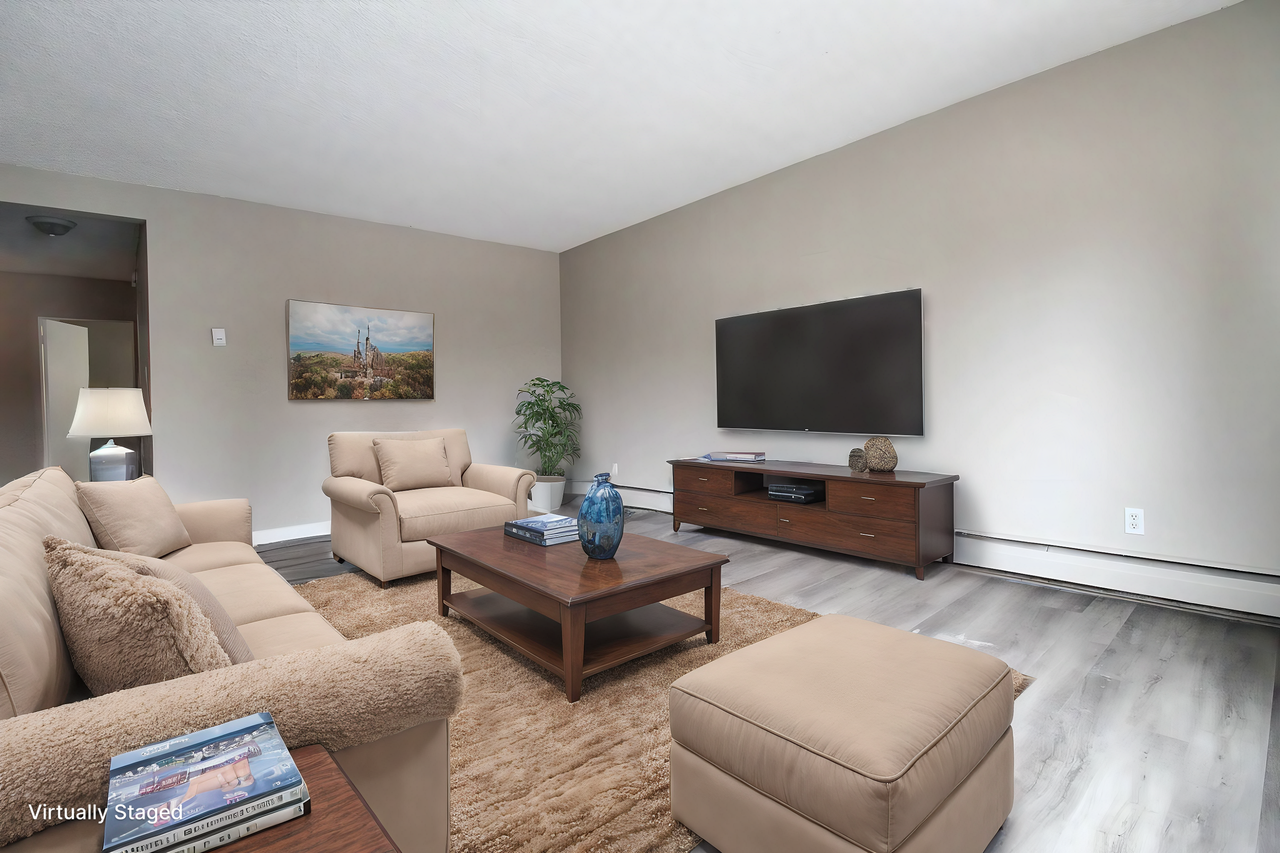 Elbow Court - Photo 6 of 20