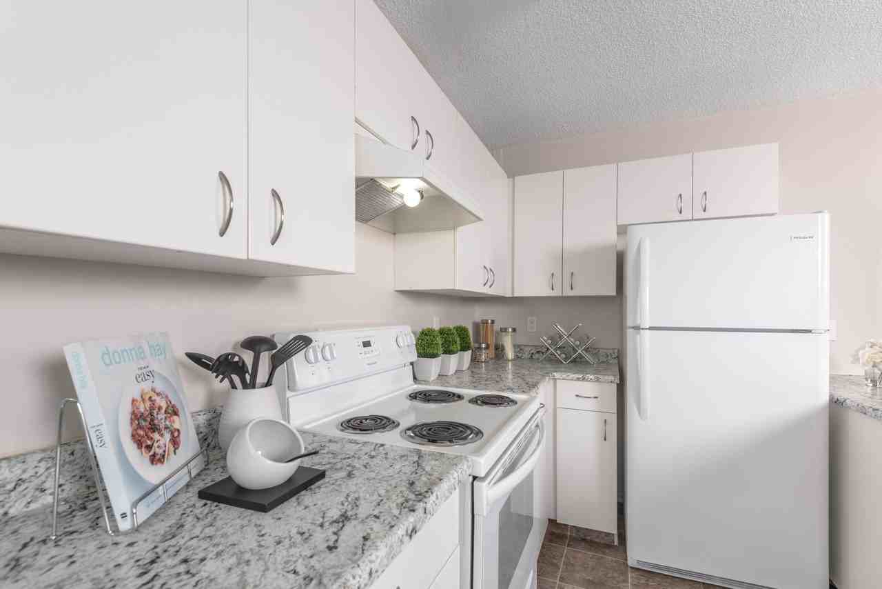 Wellington Park Townhomes - Photo 7 of 17