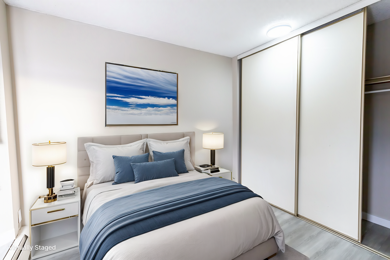 Cedarbrae Manor - Photo 2 of 43