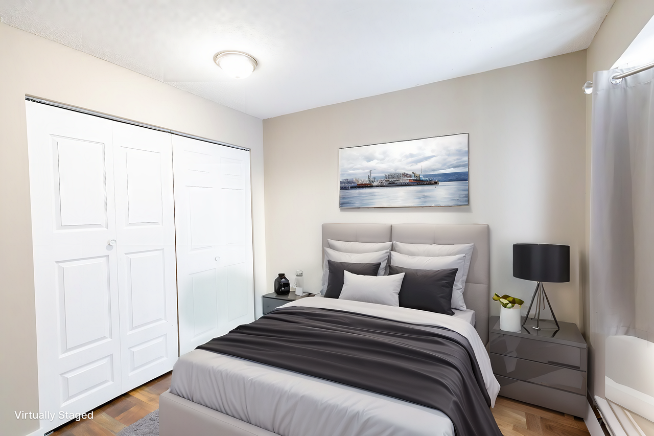 Cedarbrae Manor - Photo 5 of 43