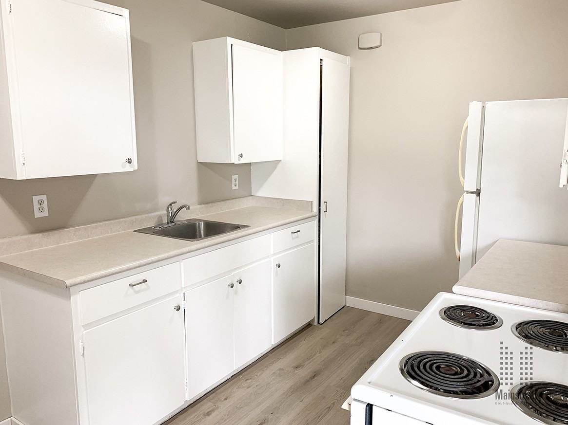 Mainstreet Courtenay Apartments - Photo 4 of 19