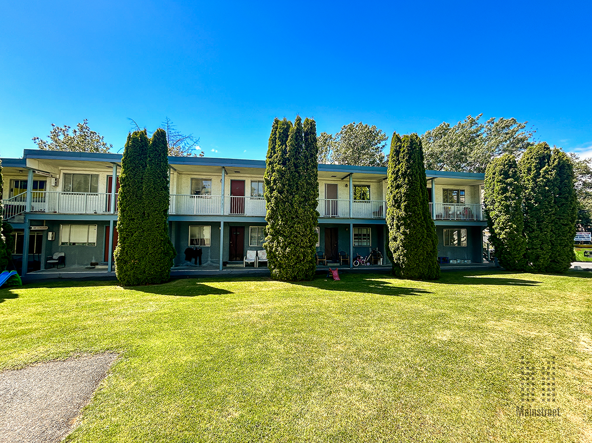 Mainstreet Victoria Garden Apartments - Photo 7 of 12