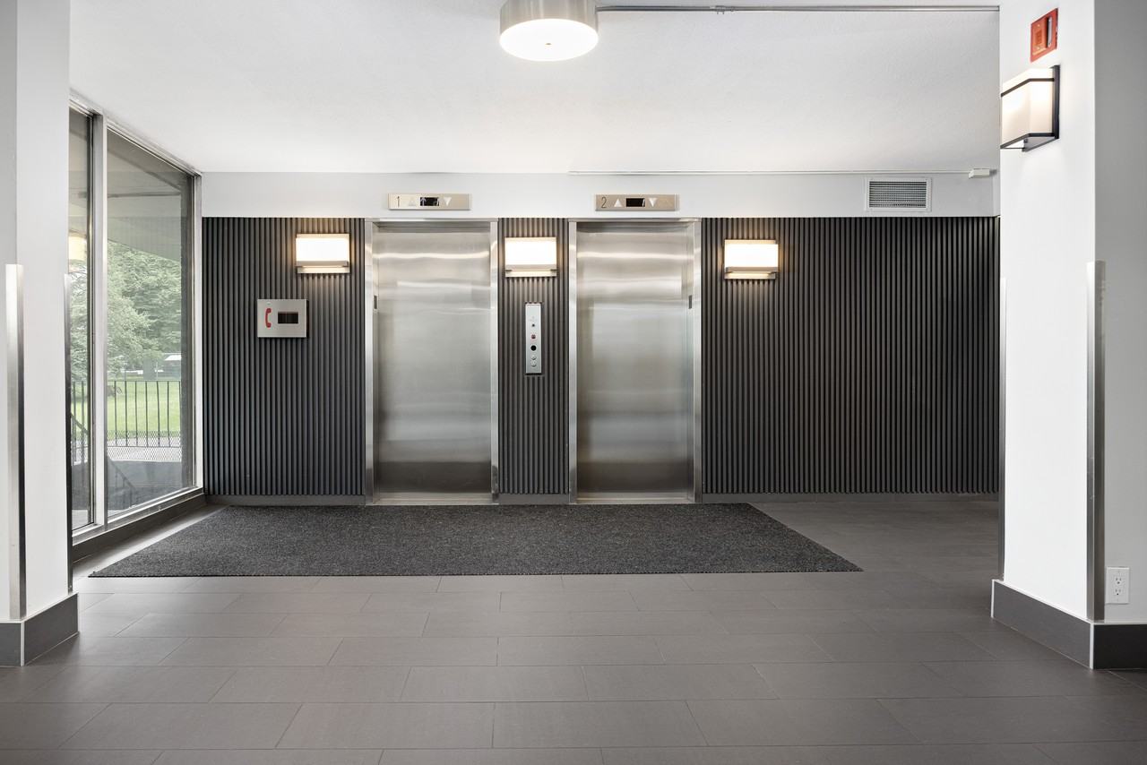 124 Park Road North - Photo 7 of 12