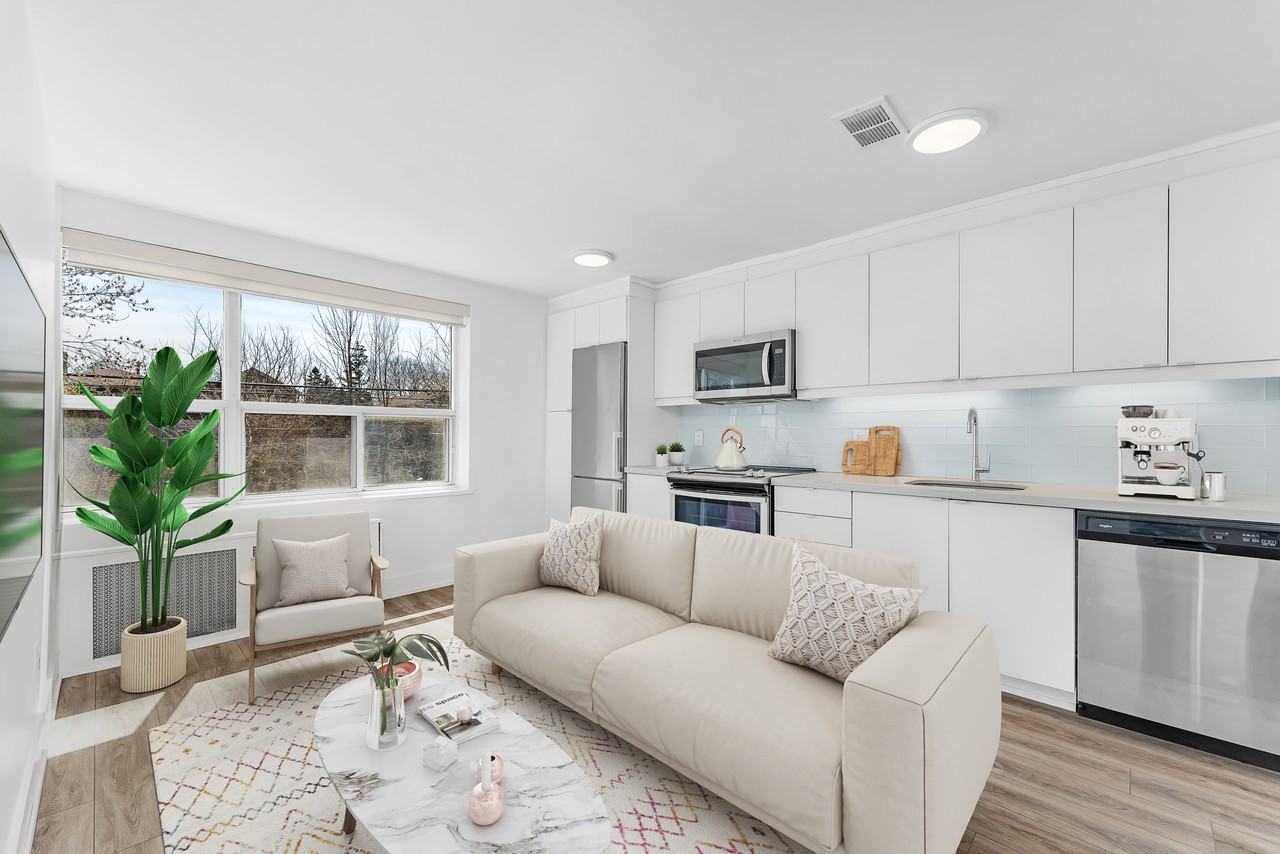 149 Cosburn Avenue - Photo 3 of 13