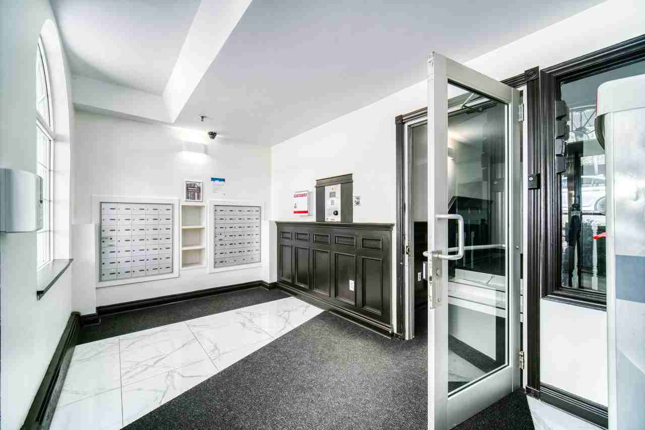 Prince Joe Castle - Photo 7 of 50