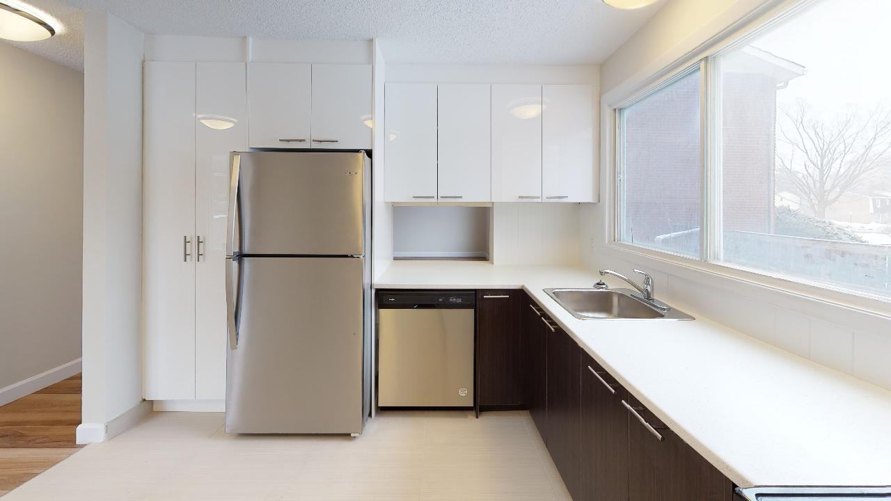 Ogilvie & Elmridge - Photo 2 of 13