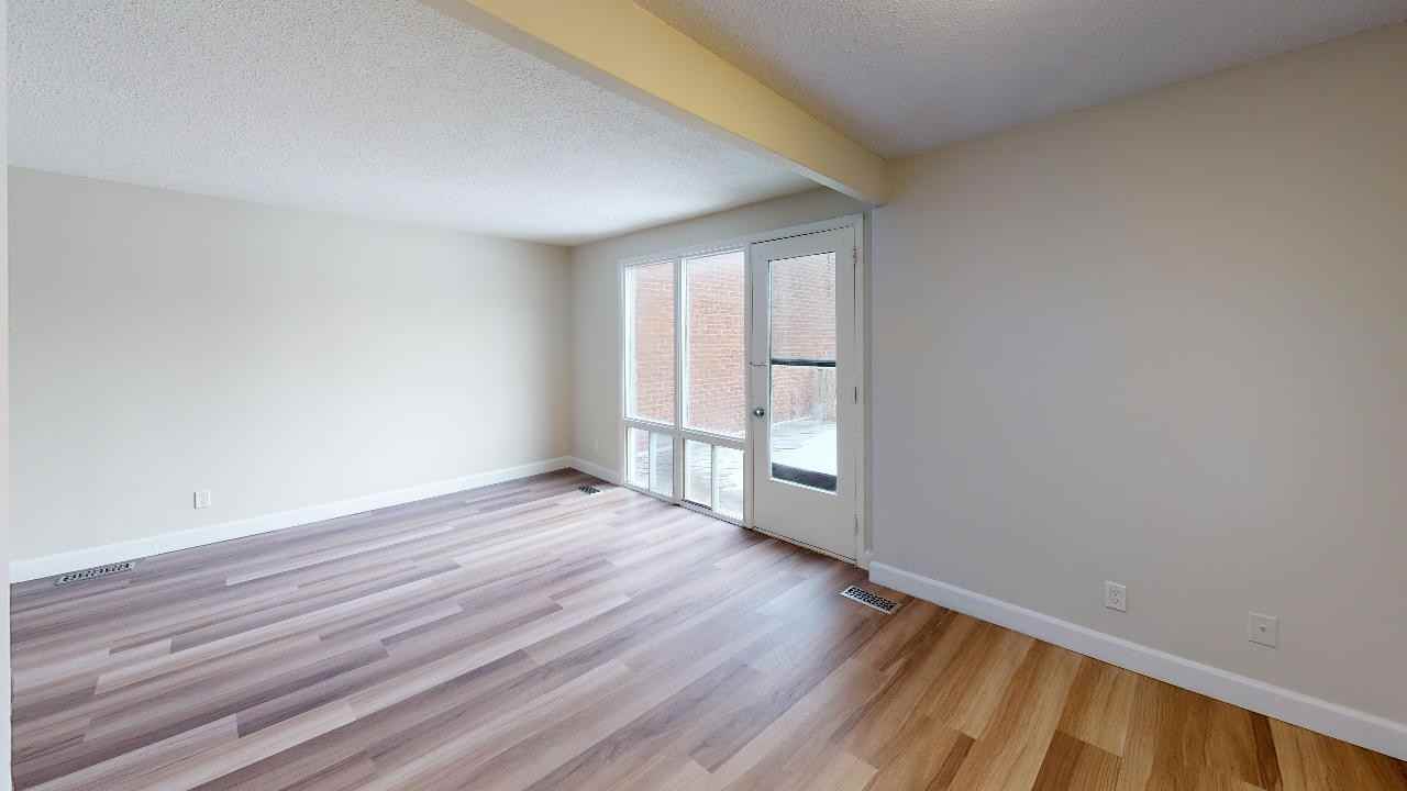 Ogilvie & Elmridge - Photo 7 of 11