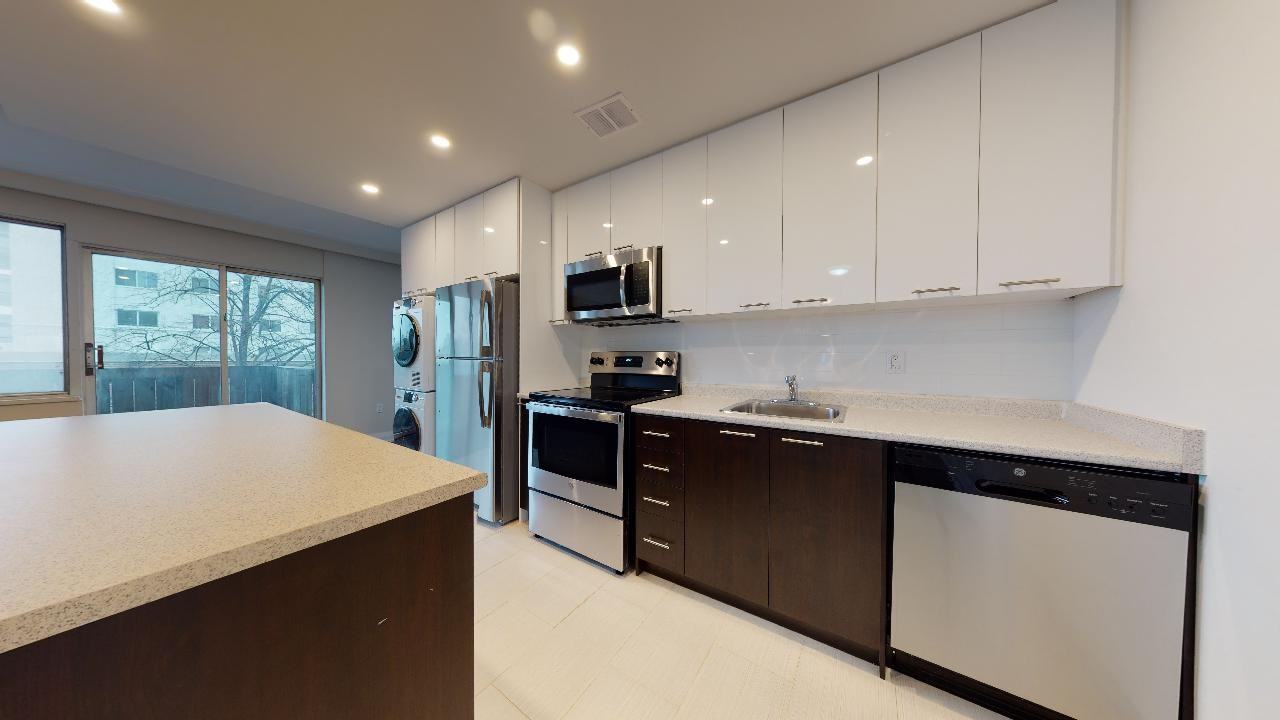 765 Browns Line - Photo 3 of 10