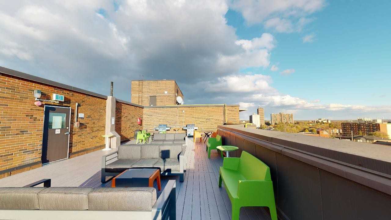 860 Blackthorne - Photo 7 of 12