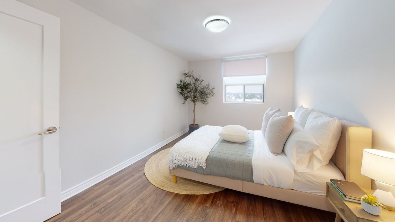 Wonderland Road - Photo 7 of 11