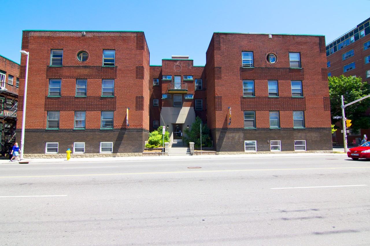 King Edward Avenue - Photo 7 of 7