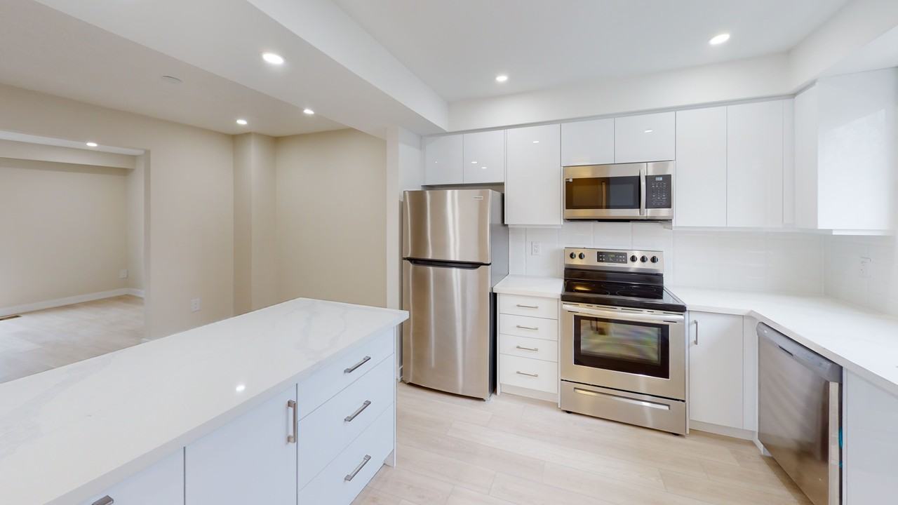 Tindale & Quigley - Photo 4 of 39