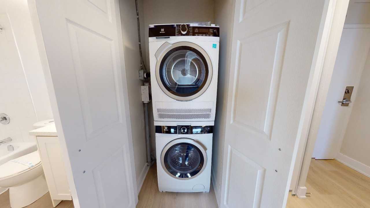 Tindale & Quigley - Photo 7 of 39