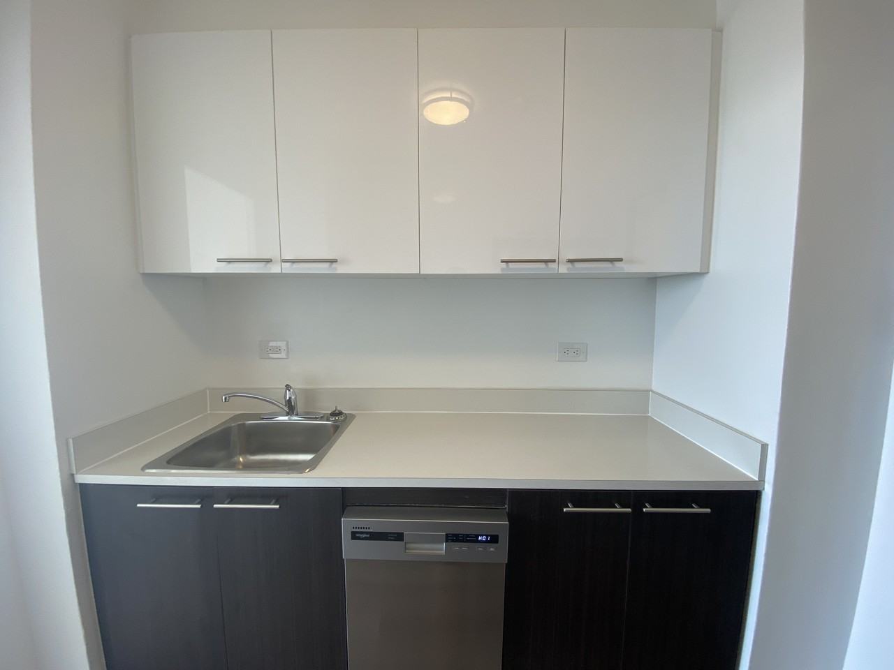 5501 Adalbert - Photo 5 of 32