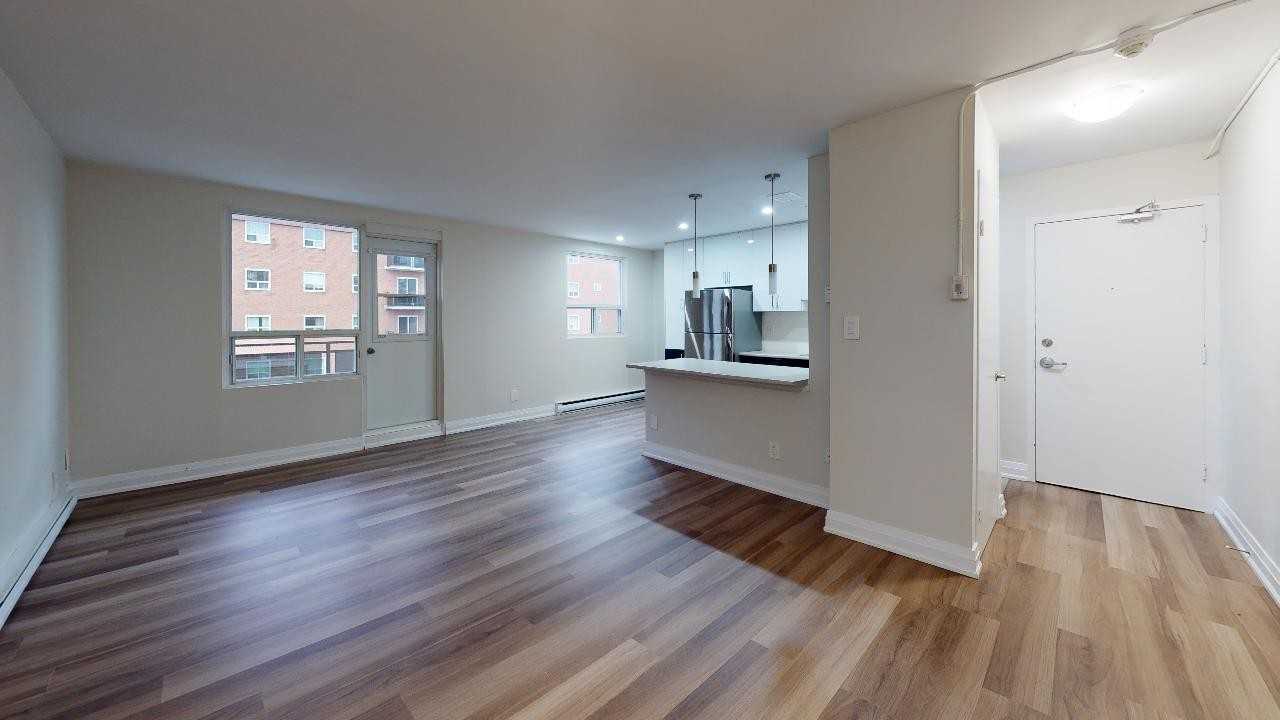 Slessor Boulevard - Photo 3 of 10