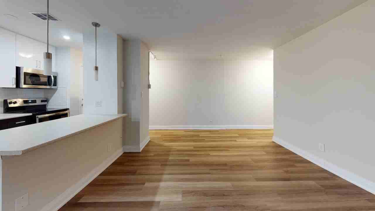 Slessor Boulevard - Photo 6 of 10