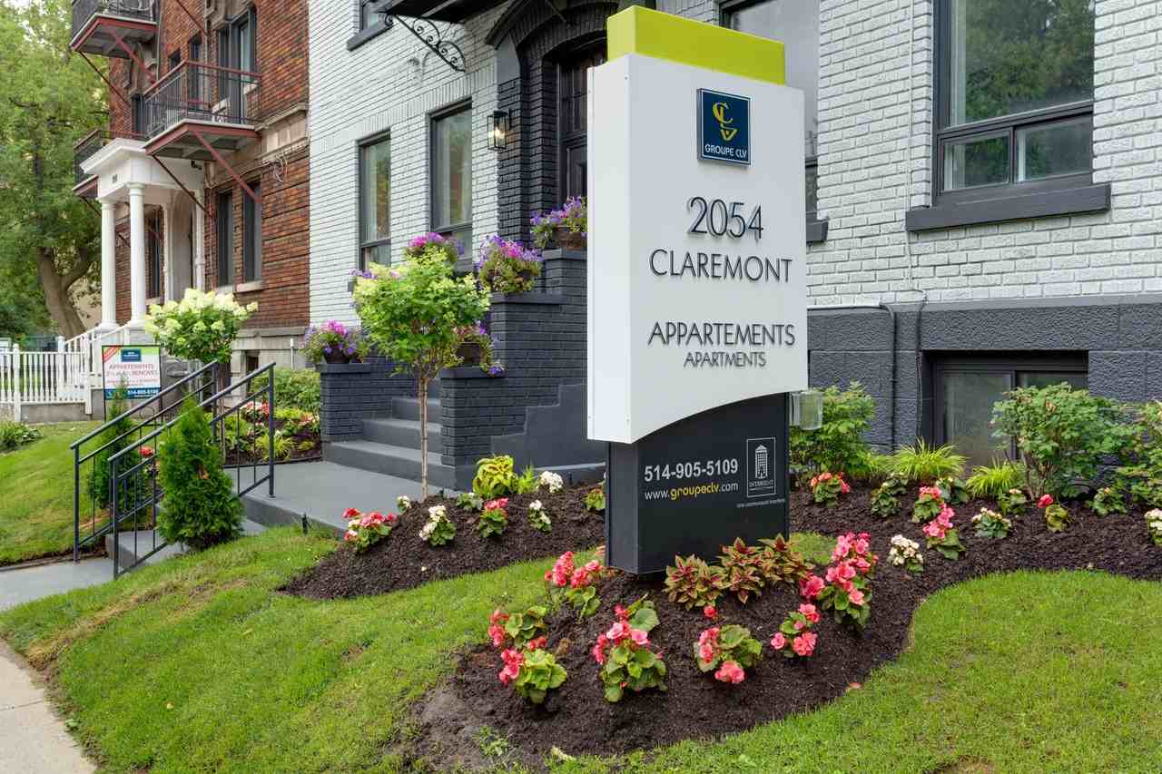 2054 Claremont - Photo 7 of 8