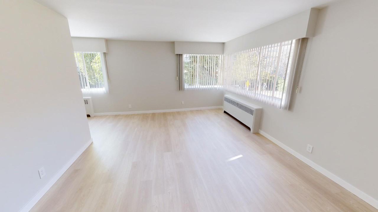 The Glenmore - Photo 4 of 17