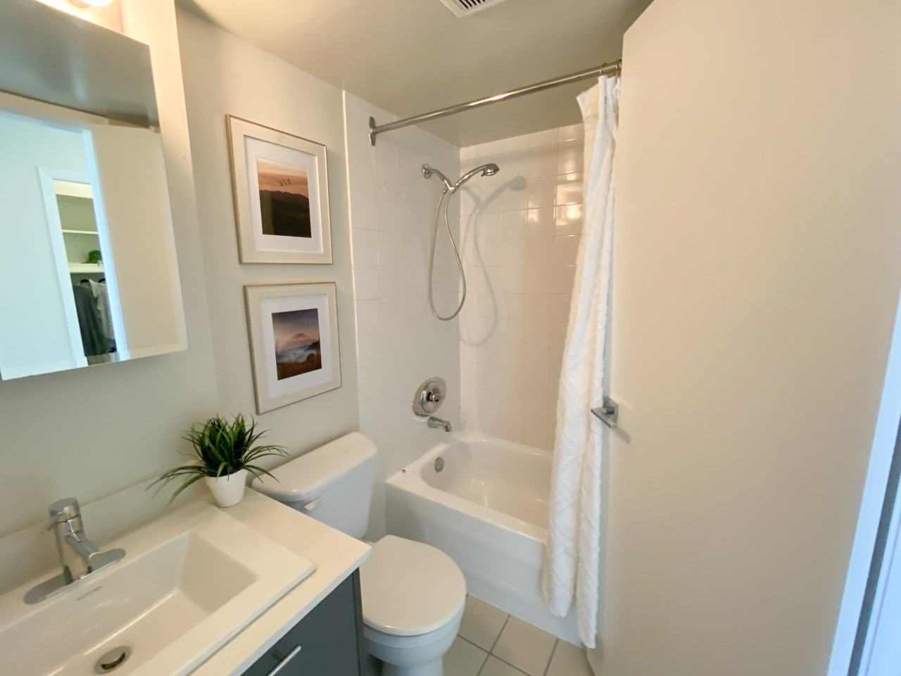 1580 Haro - Photo 7 of 16