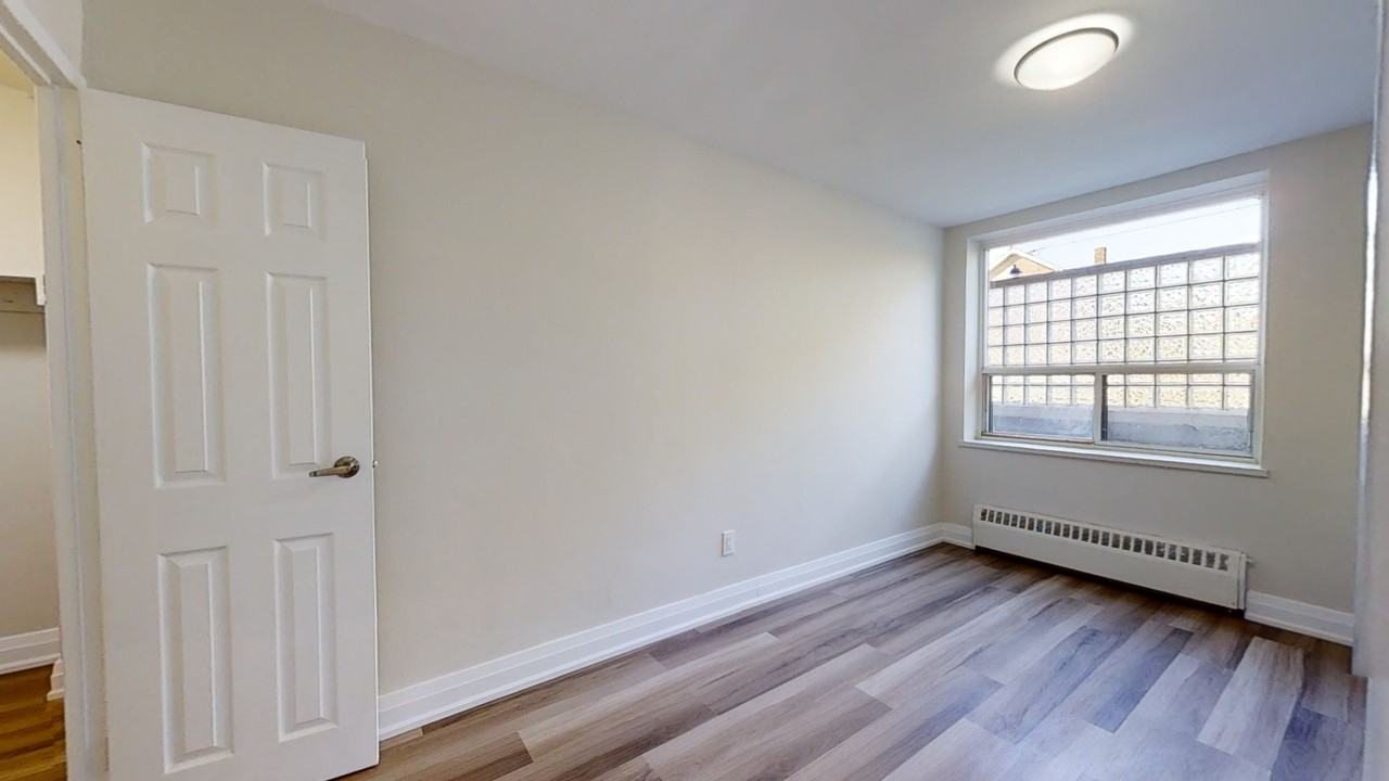 1015 Orchard - Photo 7 of 10