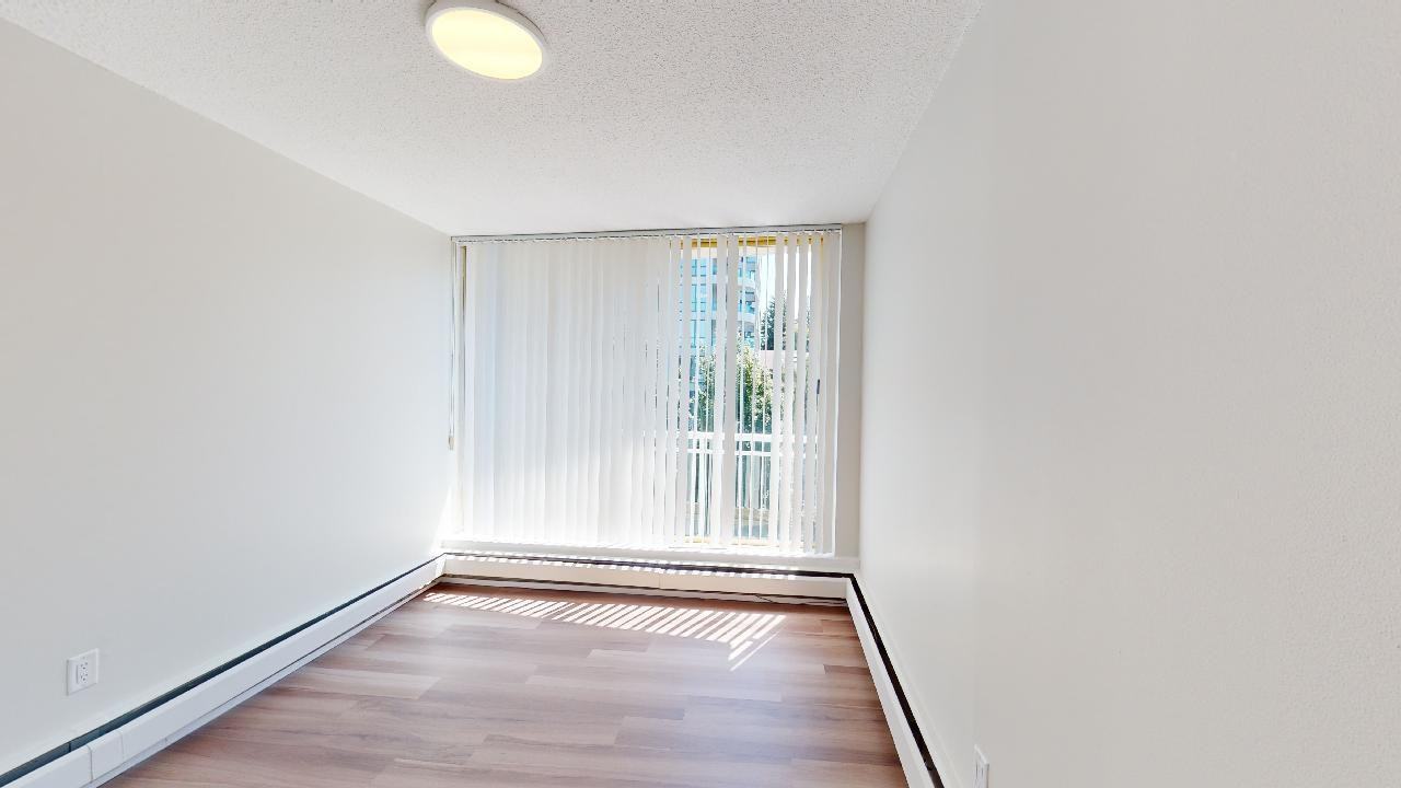 1355 West 14th - Photo 7 of 8