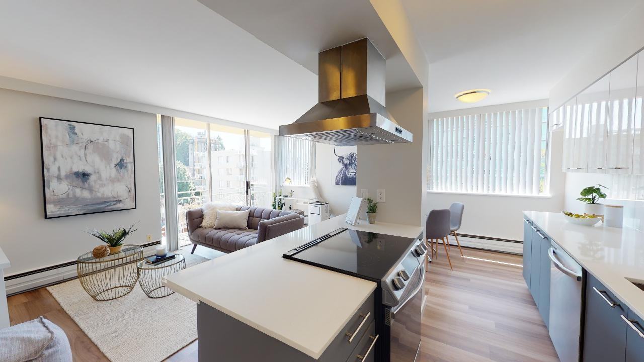 1326 West 13th - Photo 2 of 11