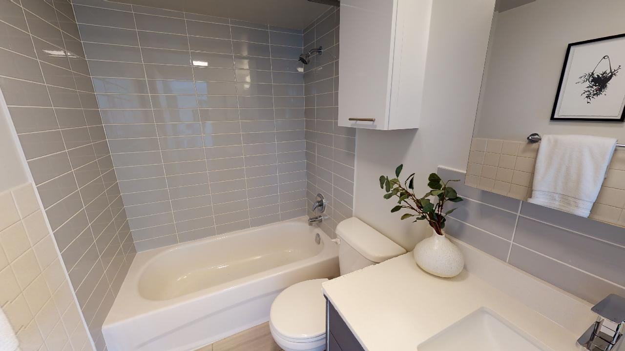 1326 West 13th - Photo 6 of 11