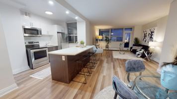featured image of 165 Ontario St