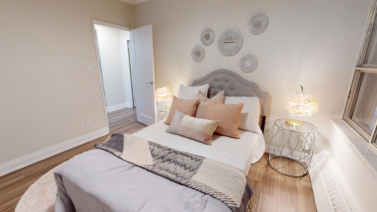 165 Ontario - Photo 4 of 40