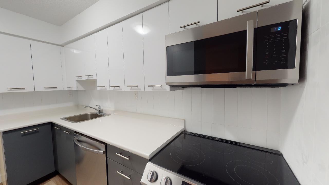 1373 West 73rd - Photo 3 of 8