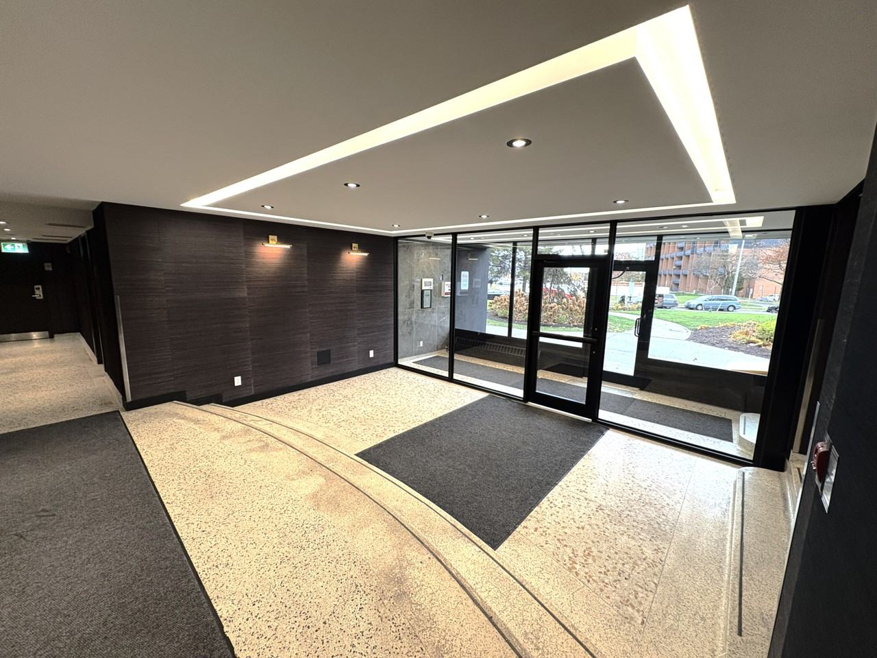 2150 Roche - Photo 4 of 19