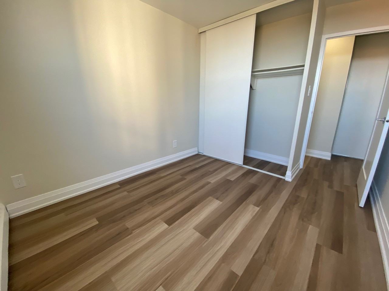 2150 Roche - Photo 4 of 9