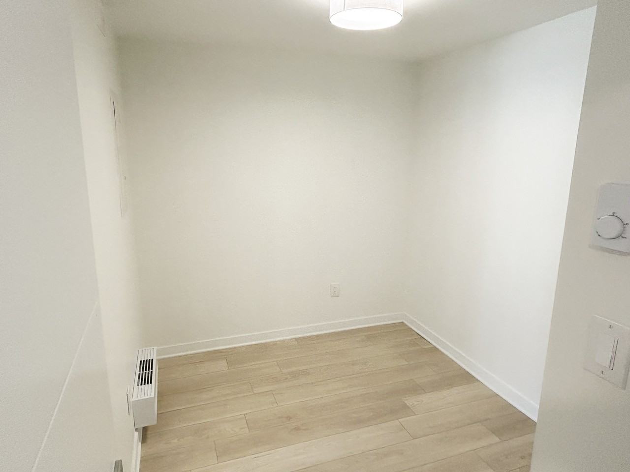 920 Inverhouse - Photo 6 of 10