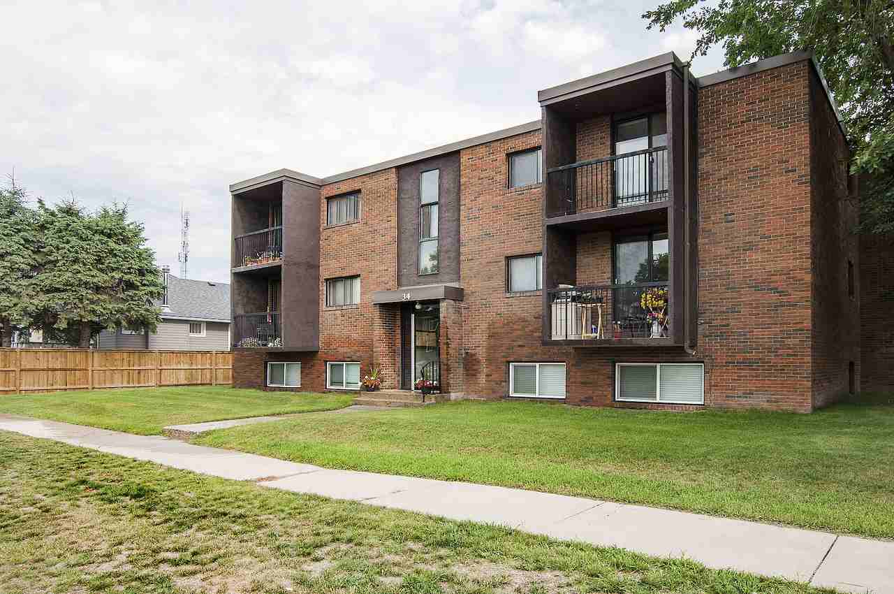 34 on 6th High River - Photo 3 of 21