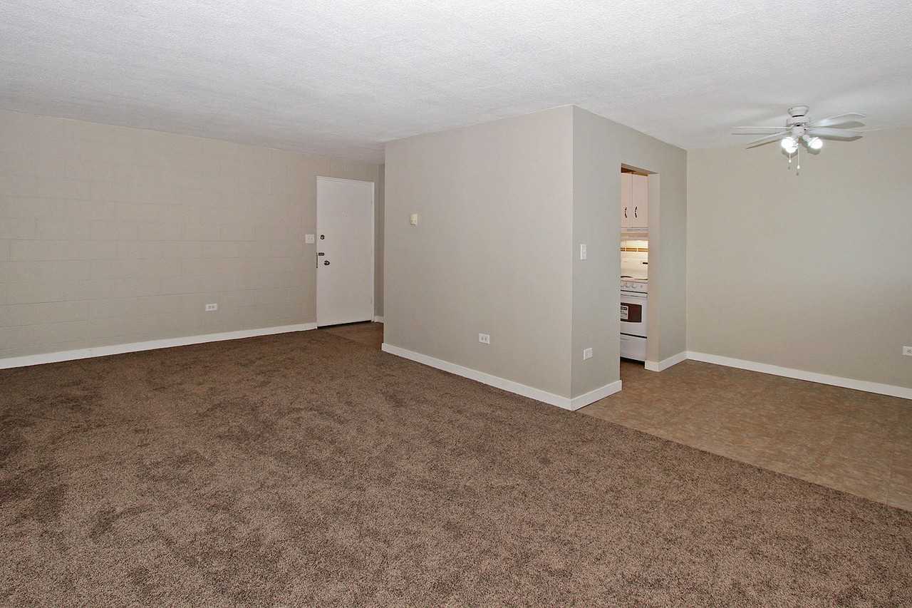 **LOWER MOUNT ROYAL**1909 on 12th Calgary - Photo 2 of 39